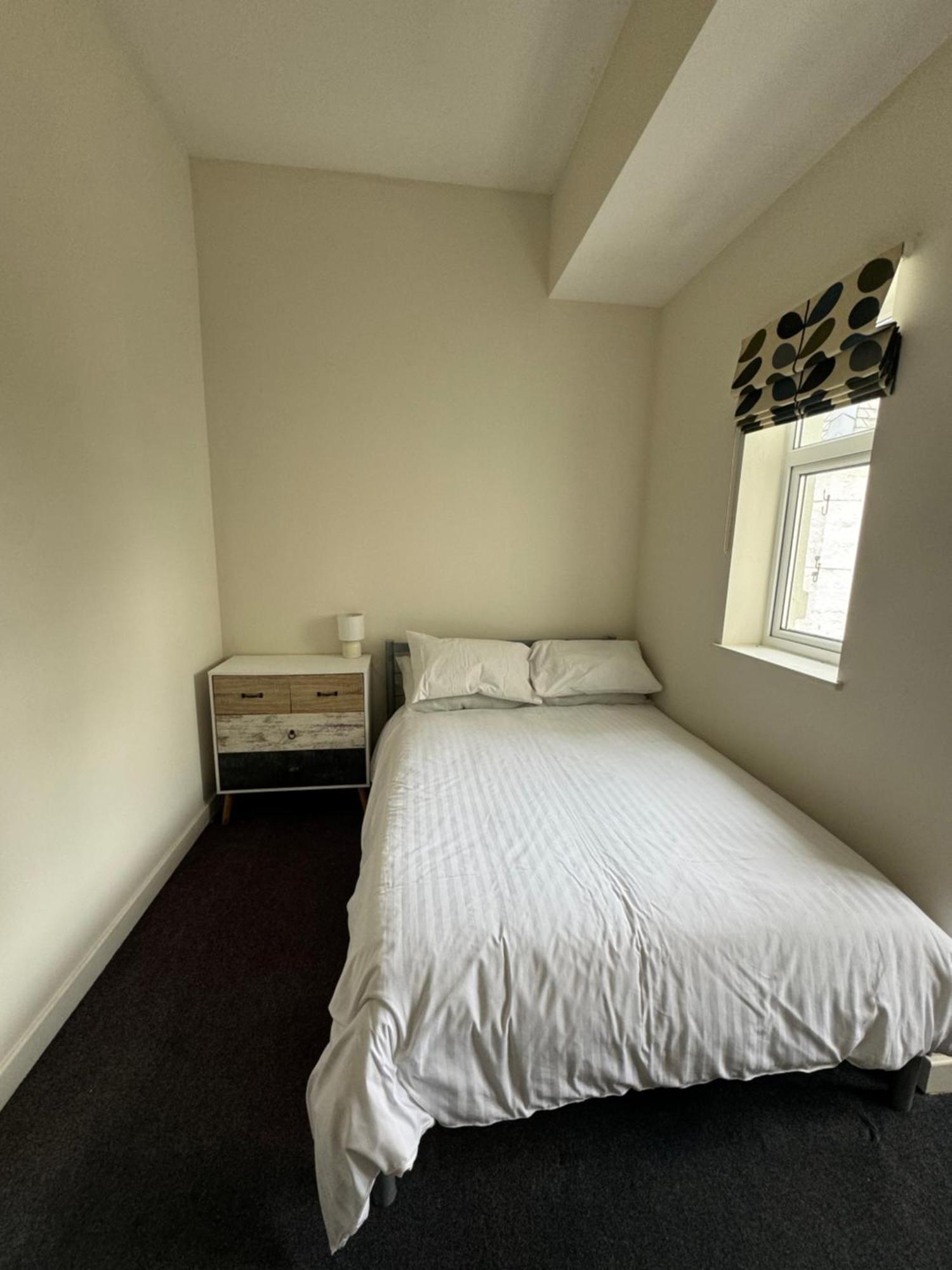 Armyn House Apartments, Your Coastal Escape In ファルマス エクステリア 写真